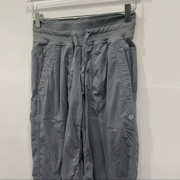 Lululemon Unlined Studio Pants Grey Athleisure Athletic Size 4 - Picture 4 of 8